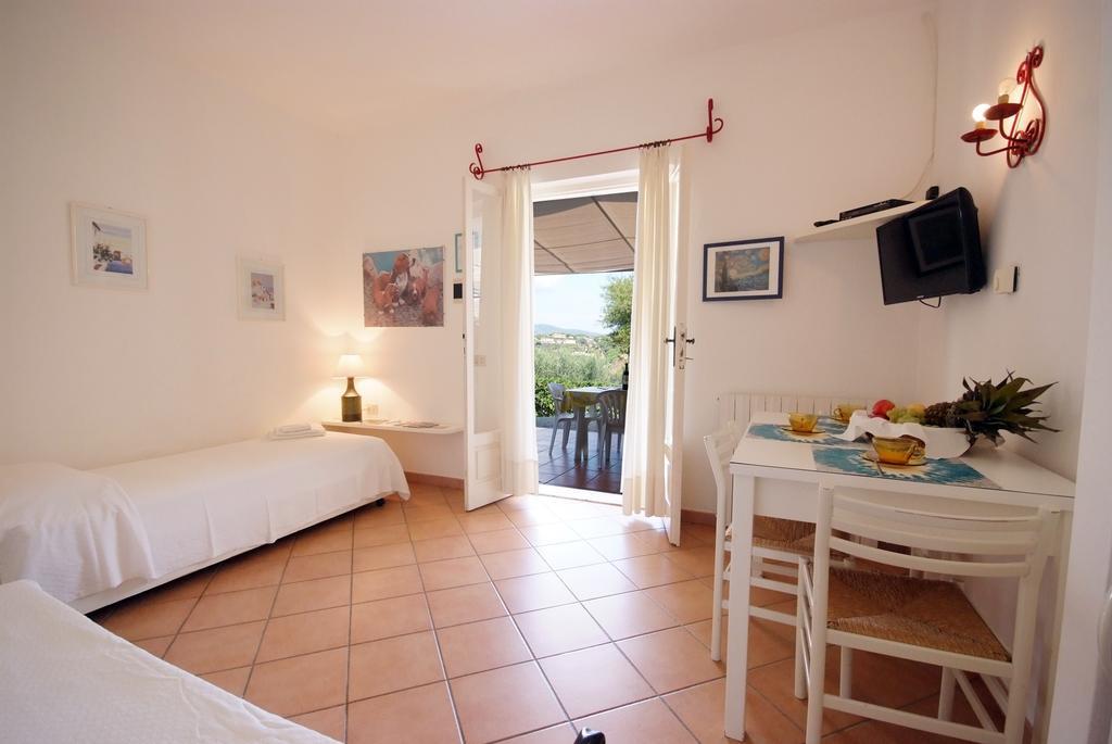 Apartament Casa Vacanze Dino Capoliveri  Zewnętrze zdjęcie