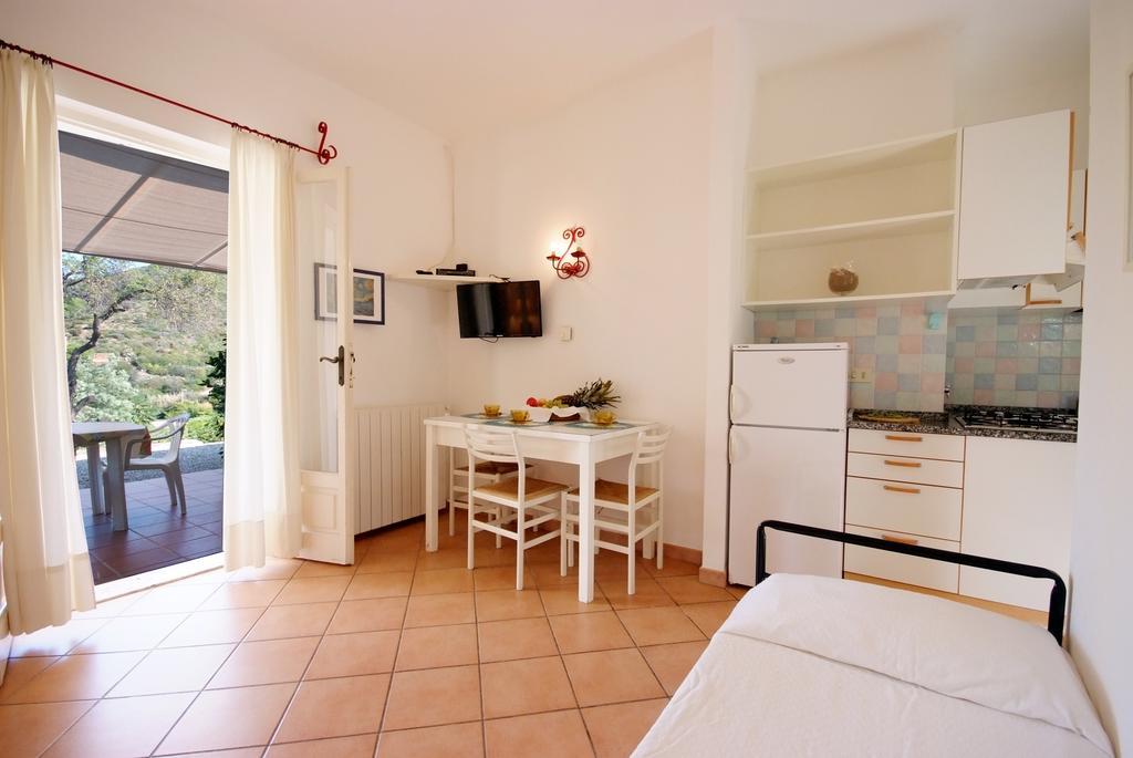Apartament Casa Vacanze Dino Capoliveri  Zewnętrze zdjęcie